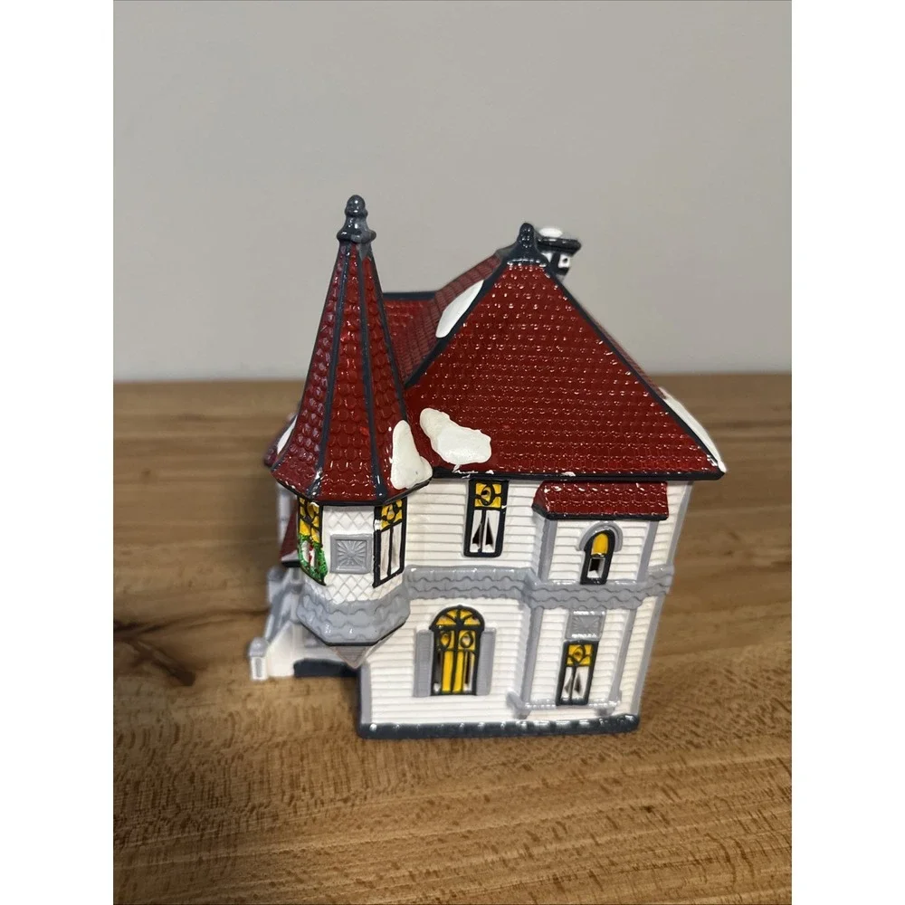Dept 56 Snow Village Queen Anne Victorian House #5157-8 American Architecture - Picture 5 of 6